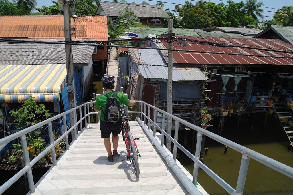 Bangkok Cycling tour Bridge over a canal